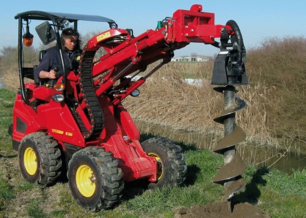 Kniktractor mini compact tractoren werktuigdragers